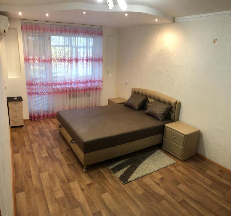 Apartment Shevchenka 154 尼科波尔 外观 照片